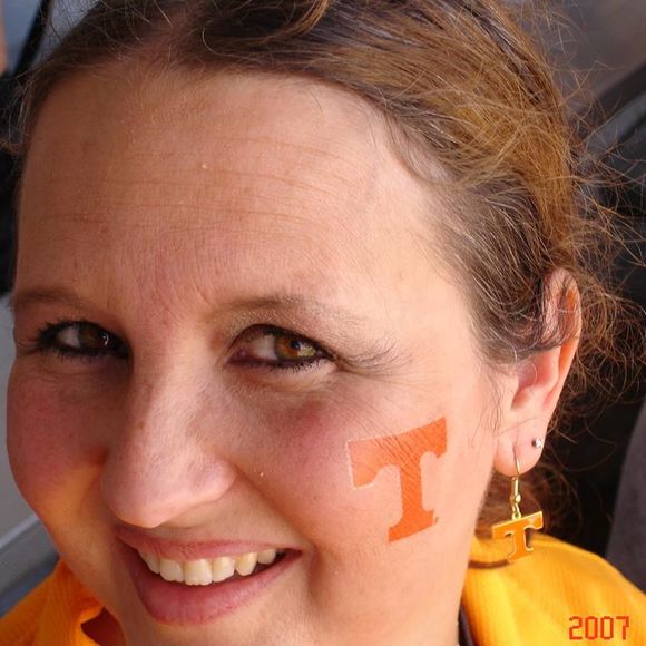 Meet your Posher, Lisa - Picture 1 of 1